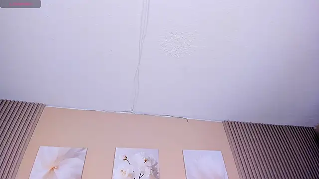 Lilly 2809  online show from 04/11/26, 04:39