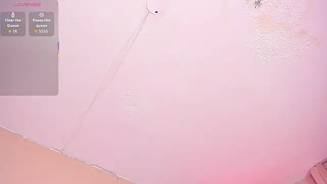 Lilly 2809  online show from 04/23/26, 04:14