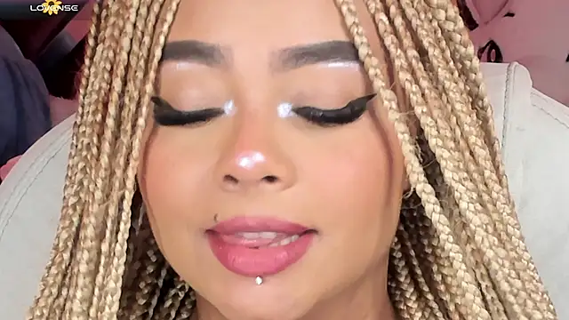 conny  curly online show from 01/25/25, 04:35