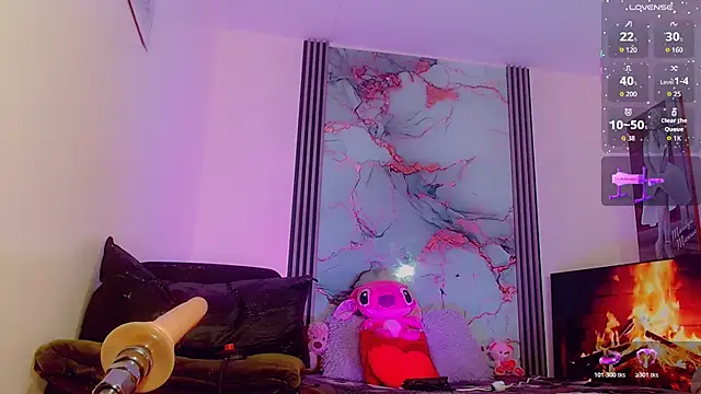  ChanellR  online show from 11/24/25, 07:13