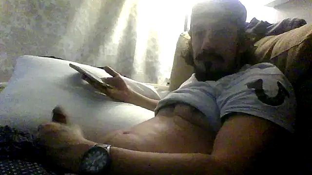 Snapshot of RoleMaster2069 chatting on 03/14/25, 04:40 RoleMaster2069 online show from 03/14/25, 04:40