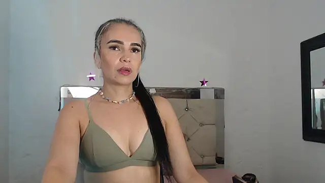 Snapshot of ashley__tylor chatting on 01/30/25, 09:25 ashley tylor online show from 01/30/25, 09:25