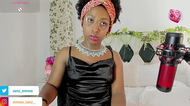 EmmaSanzz  online show from 01/28/25, 02:53