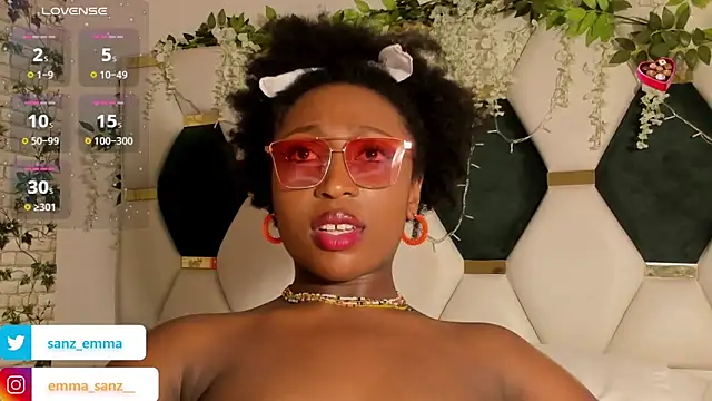 EmmaSanzz  online show from 02/04/25, 05:55