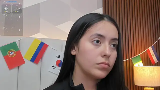 Snapshot of Julietasantos__ chatting on 06/16/26, 06:32 Julietasantos online show from 06/16/26, 06:32