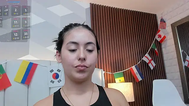 Snapshot of Julietasantos__ chatting on 07/14/26, 06:46 Julietasantos online show from 07/14/26, 06:46