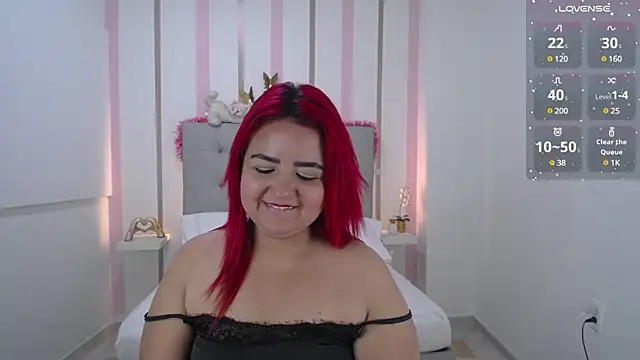 Mariana Rojas online show from 01/18/25, 08:31