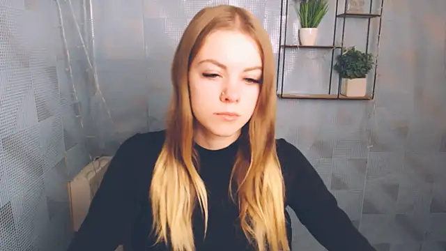 AliceFlirtt  online show from 12/18/24, 10:40