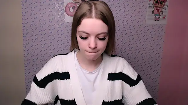 AliceFlirtt  online show from 01/06/25, 12:13