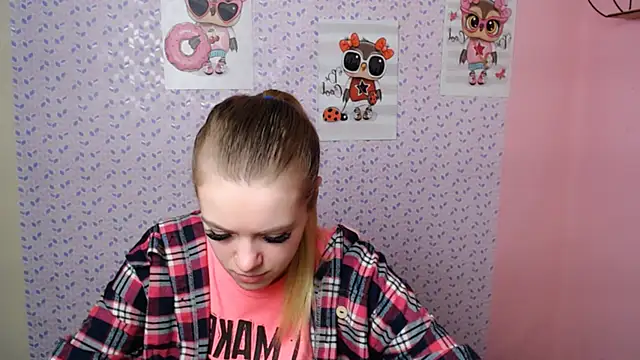 AliceFlirtt  online show from 01/10/25, 08:18