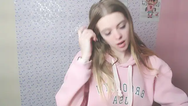 AliceFlirtt  online show from 02/07/25, 11:56