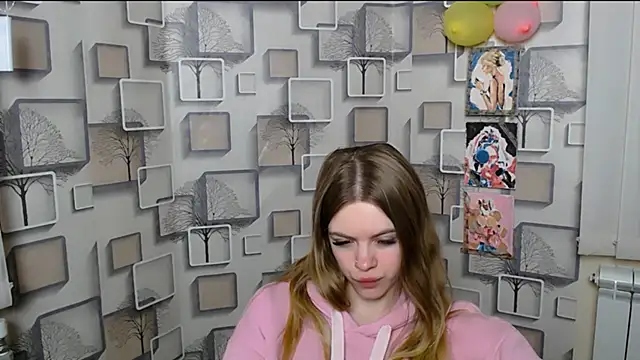 AliceFlirtt  online show from 03/03/25, 11:44