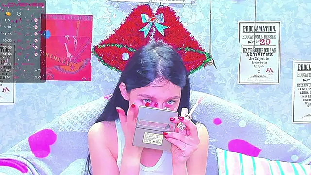Snapshot of Vanessa_Florence chatting on 12/30/24, 12:54 Vanessa Florence online show from 12/30/24, 12:54