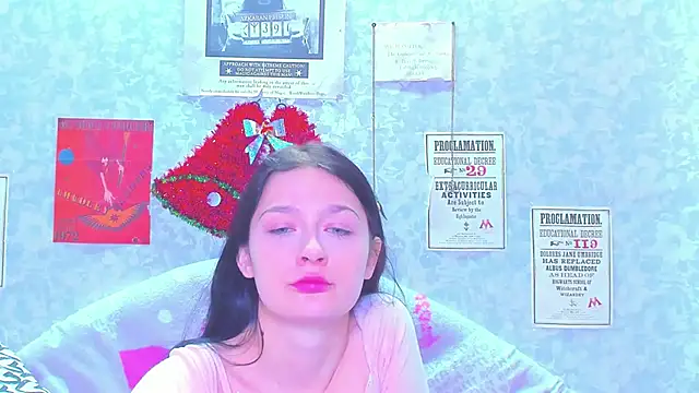 Snapshot of Vanessa_Florence chatting on 01/16/25, 11:04 Vanessa Florence online show from 01/16/25, 11:04