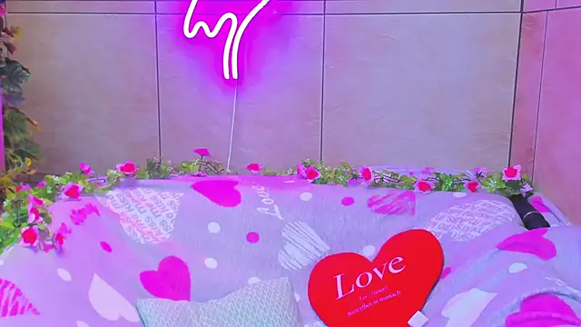 Snapshot of Vanessa_Florence chatting on 03/16/25, 01:07 Vanessa Florence online show from 03/16/25, 01:07