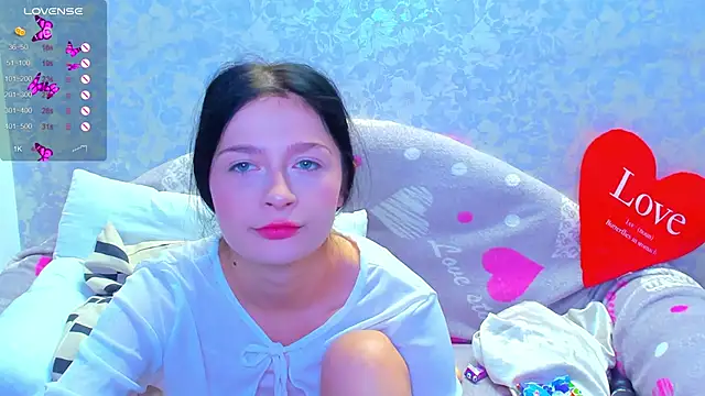 Snapshot of Vanessa_Florence chatting on 09/18/25, 01:18 Vanessa Florence online show from 09/18/25, 01:18