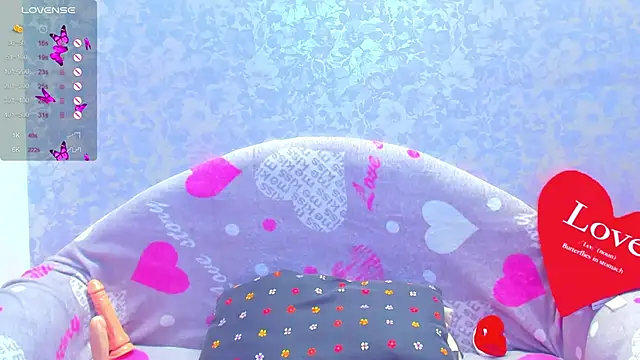 Snapshot of Vanessa_Florence chatting on 10/04/25, 01:14 Vanessa Florence online show from 10/04/25, 01:14