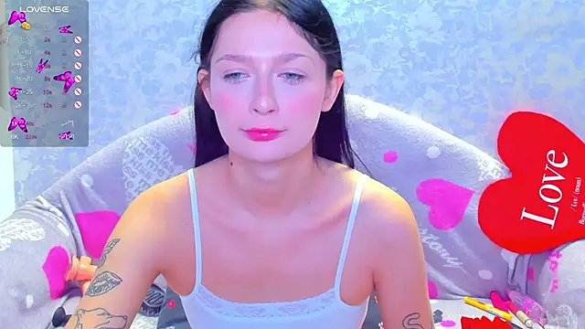 Vanessa Florence online show from 10/23/25, 02:11