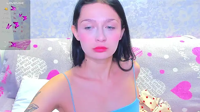 Vanessa Florence online show from 11/16/25, 09:48