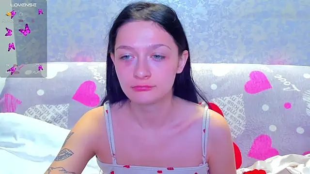 Vanessa Florence online show from 11/23/25, 01:49