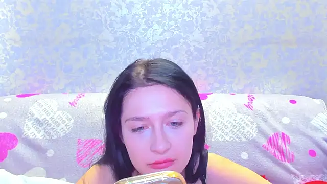 Vanessa Florence online show from 12/18/25, 01:55