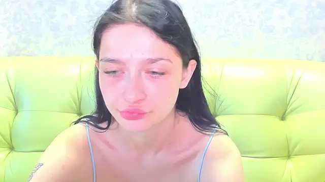 Snapshot of Vanessa_Florence chatting on 06/14/26, 01:14 Vanessa Florence online show from 06/14/26, 01:14