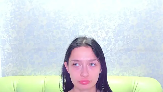 Snapshot of Vanessa_Florence chatting on 07/10/26, 01:10 Vanessa Florence online show from 07/10/26, 01:10
