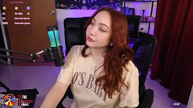 LilyVelvett online show from 02/04/25, 04:26