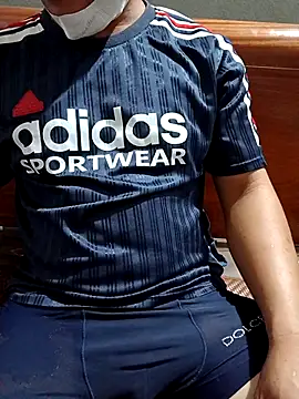 Vvvvvieett online show from 10/07/25, 12:41