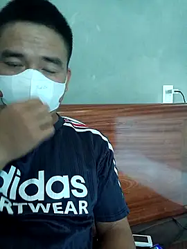 Vvvvvieett online show from 10/10/25, 05:28