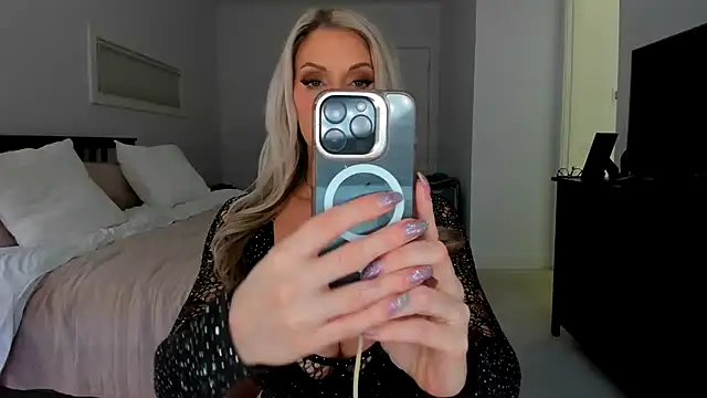 Kymmmy online show from 01/15/26, 09:18