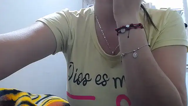 Luna girlhot  online show from 04/07/26, 02:28