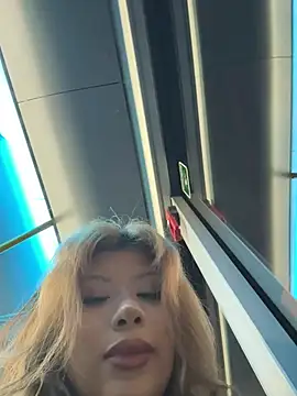 Snapshot of jackelinuh chatting on 01/31/26, 08:40 jackelinuh online show from 01/31/26, 08:40