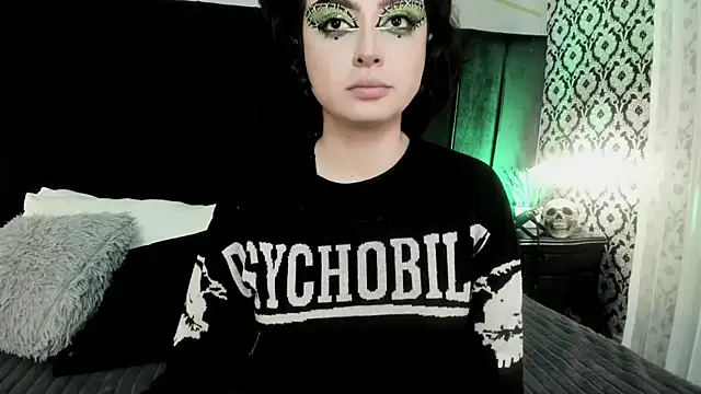 Adeelinee online show from 10/21/25, 07:58