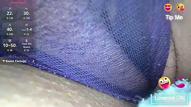 white sexy  online show from 04/23/26, 12:29