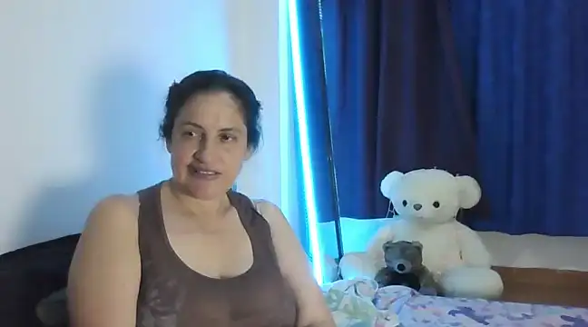Snapshot of ximenajimenez chatting on 12/19/24, 05:51 ximenajimenez online show from 12/19/24, 05:51