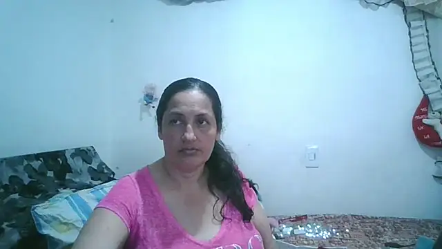 Snapshot of ximenajimenez chatting on 11/06/25, 10:10 ximenajimenez online show from 11/06/25, 10:10