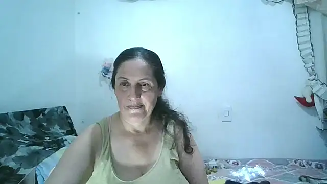 Snapshot of ximenajimenez chatting on 12/03/25, 11:58 ximenajimenez online show from 12/03/25, 11:58