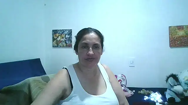 Snapshot of ximenajimenez chatting on 06/23/26, 11:14 ximenajimenez online show from 06/23/26, 11:14