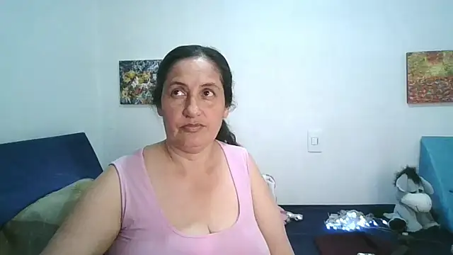 Snapshot of ximenajimenez chatting on 07/02/26, 10:27 ximenajimenez online show from 07/02/26, 10:27