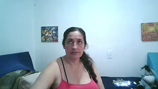 Snapshot of ximenajimenez chatting on 07/14/26, 10:15 ximenajimenez online show from 07/14/26, 10:15