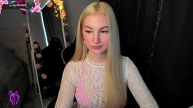 Kimmy powell online show from 04/11/26, 03:00