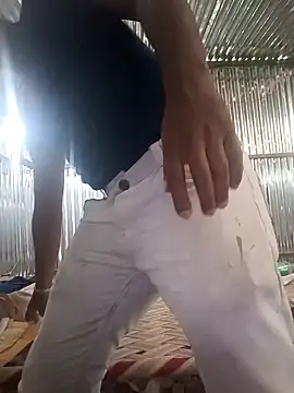 Snapshot of Kartik_bbc_indian chatting on 03/03/25, 06:04 Kartik bbc indian online show from 03/03/25, 06:04