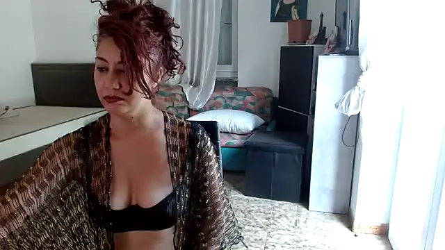 danasantoreal online show from 07/25/26, 07:39