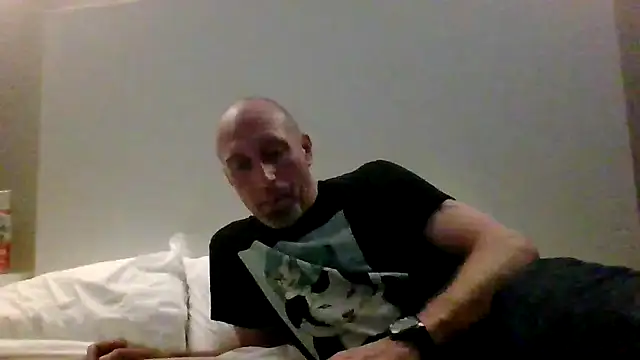 El Gizmo online show from 03/22/26, 09:02