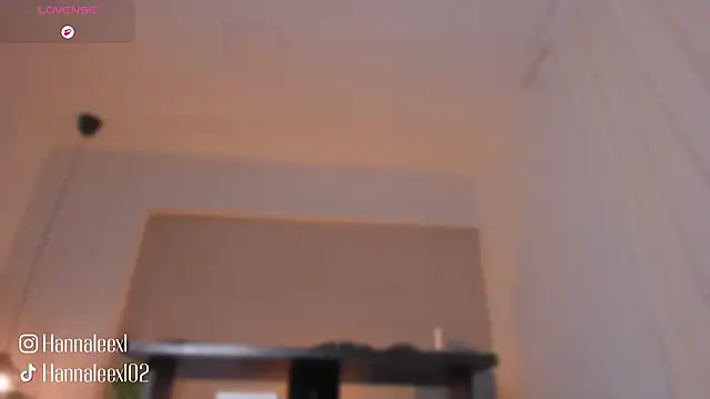 hanna lee02 online show from 03/06/26, 12:12