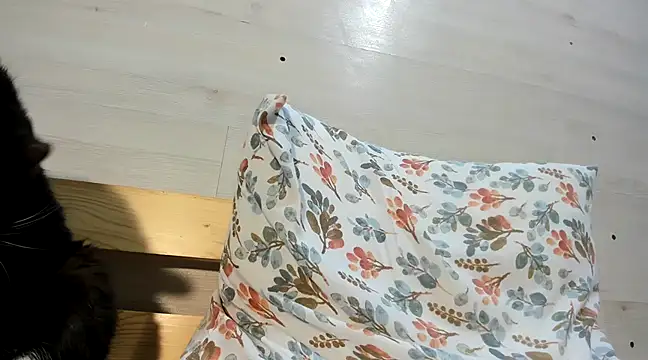 CRISTIINA37 online show from 12/07/24, 07:32