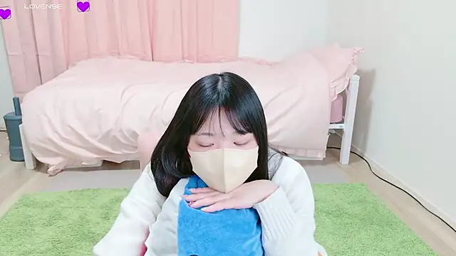 suzuuuuu online show from 03/09/25, 12:42