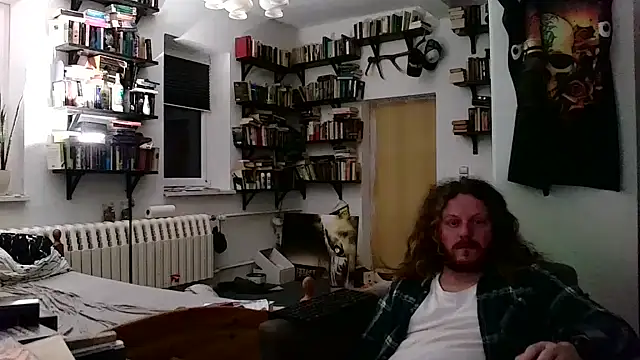 Snapshot of sunr1sa chatting on 01/14/25, 04:18 sunr1sa online show from 01/14/25, 04:18
