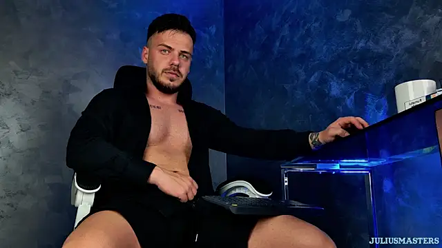 juliusmasters online show from 03/24/26, 07:41